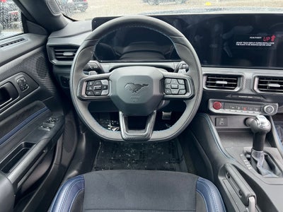 2025 Ford Mustang Dark Horse