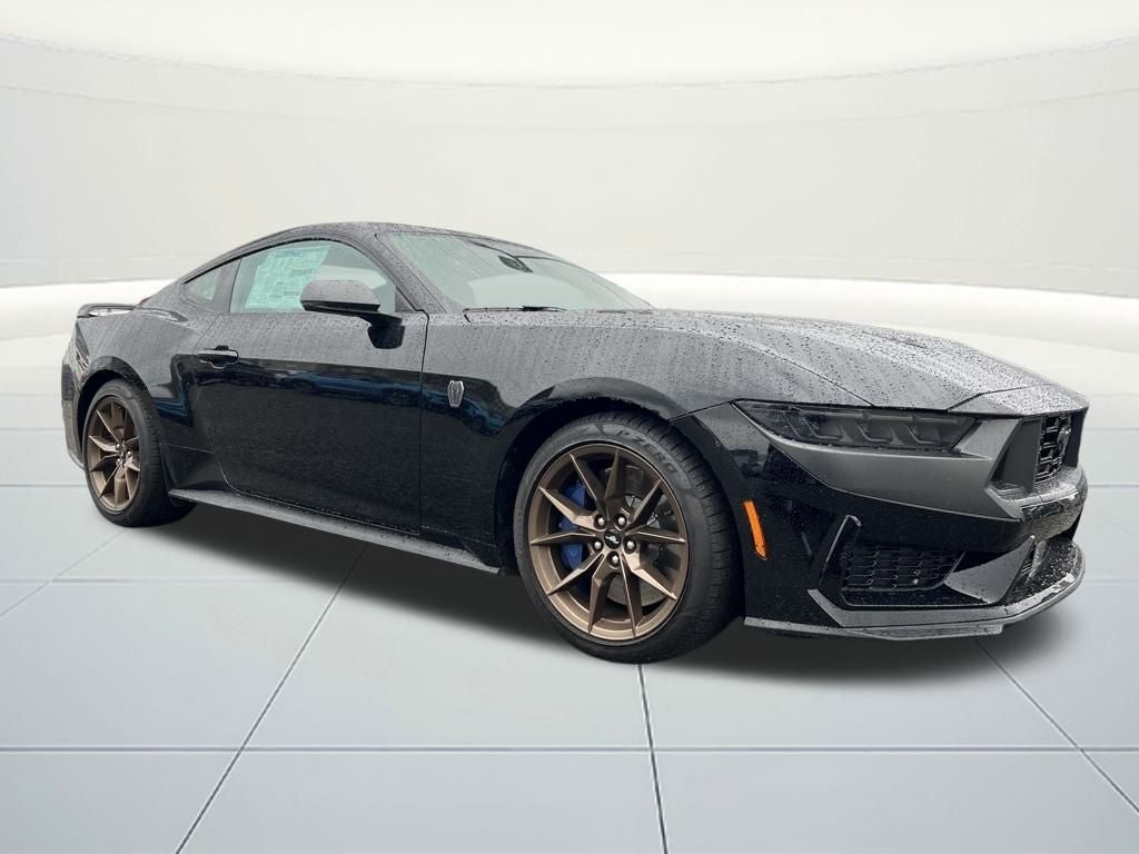 2025 Ford Mustang Dark Horse