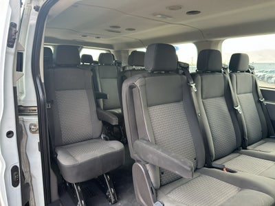 2022 Ford Transit Wagon XLT