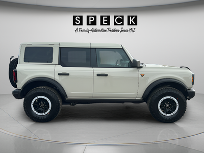 2026 Ford Bronco Badlands