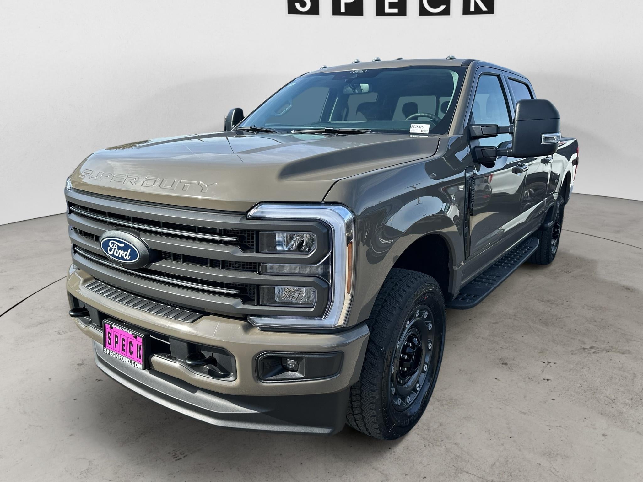 2027 Ford F-250 XLT 4WD Crew Cab 6.75' Box
