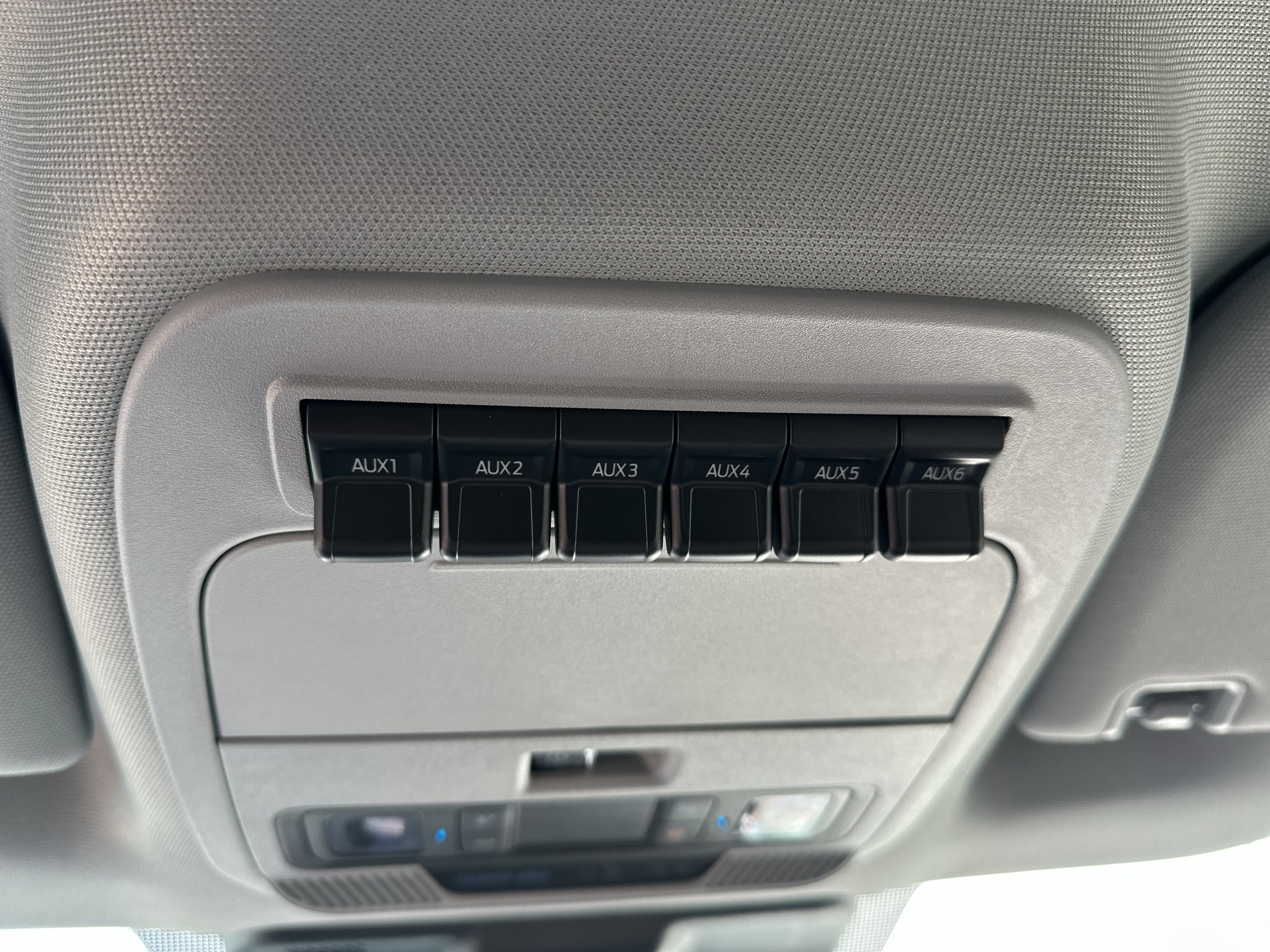 2027 Ford F-250 XLT 4WD Crew Cab 6.75' Box