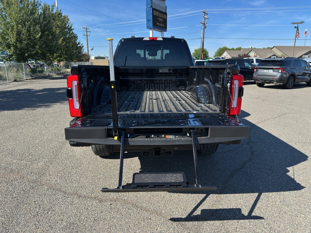 2026 Ford F-350 Platinum 4WD Crew Cab 6.75' Box