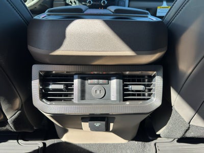 2026 Ford F-350 Platinum 4WD Crew Cab 6.75' Box