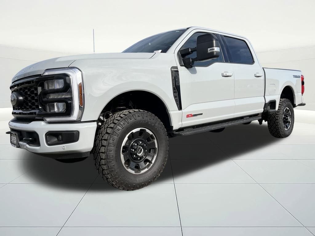 2025 Ford F-350SD Lariat