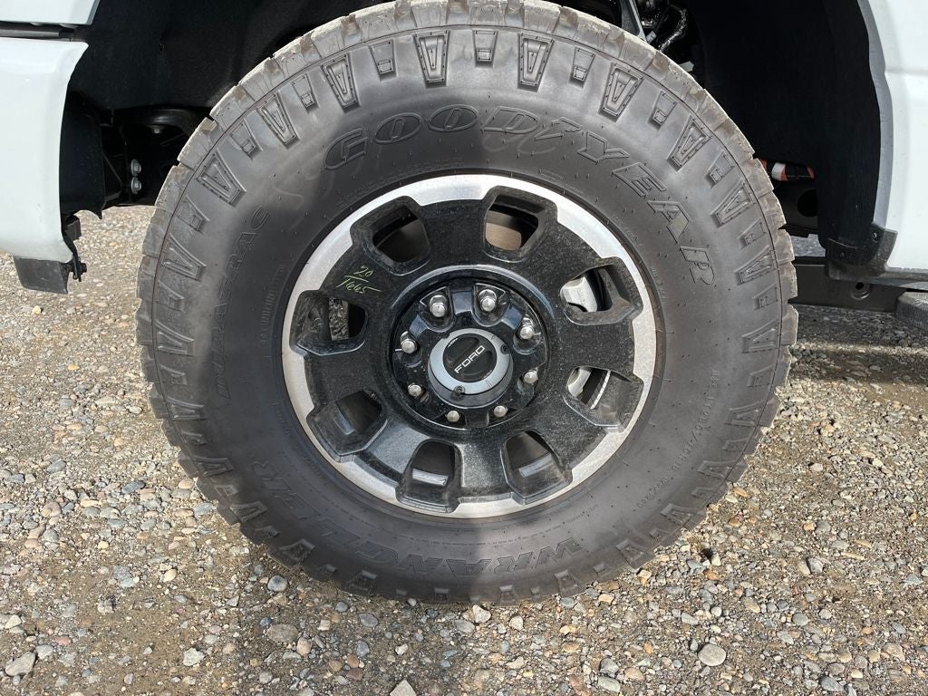 2025 Ford F-350SD Lariat