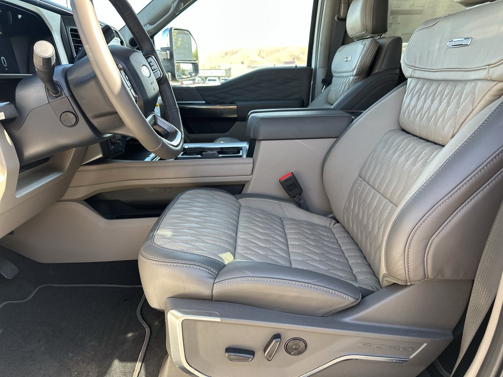 2026 Ford F-350 Platinum