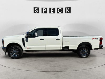 2026 Ford F-350 LARIAT 4WD Crew Cab 6.75' Box