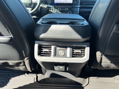 2026 Ford F-350 LARIAT 4WD Crew Cab 6.75' Box