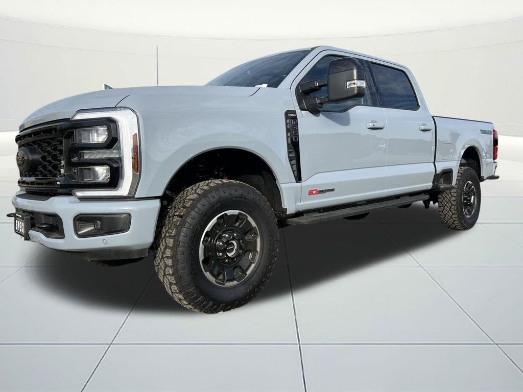 2025 Ford F-350SD Lariat