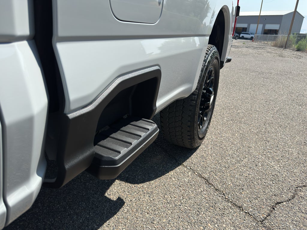 2026 Ford F-350 LARIAT 4WD Crew Cab 6.75' Box