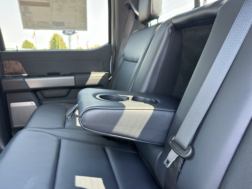 2026 Ford F-350 LARIAT 4WD Crew Cab 6.75' Box