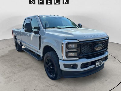 2026 Ford F-350 LARIAT 4WD Crew Cab 6.75' Box
