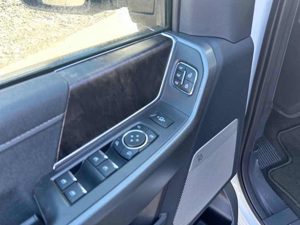 2025 Ford F-350SD Lariat