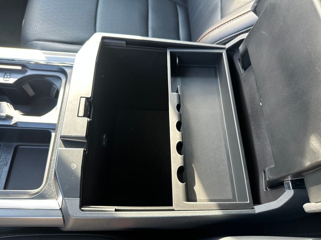 2025 Ford F-350SD Lariat