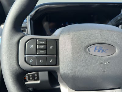 2026 Ford F-350 LARIAT 4WD Crew Cab 6.75' Box