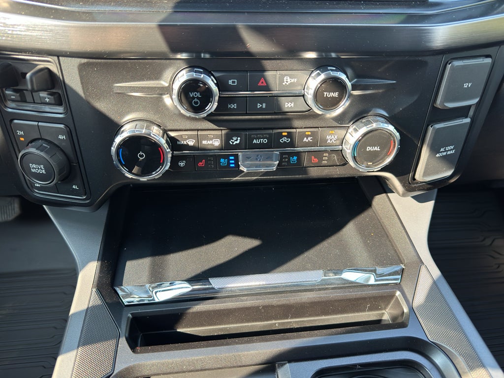 2026 Ford F-350 LARIAT 4WD Crew Cab 6.75' Box