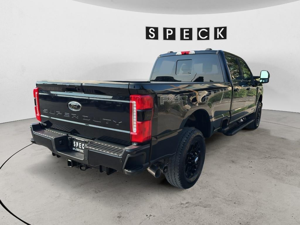 2026 Ford F-350 LARIAT 4WD Crew Cab 6.75' Box