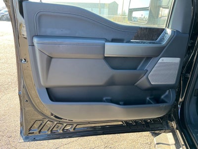 2025 Ford F-350SD Lariat