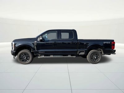 2025 Ford F-350SD Lariat