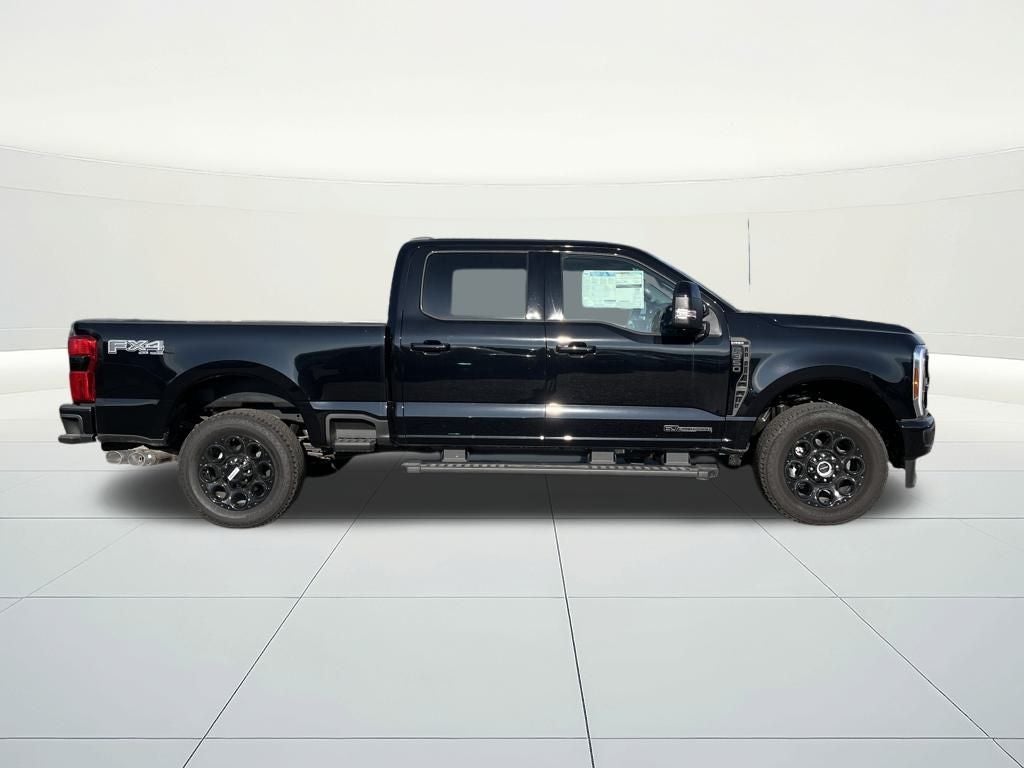 2025 Ford F-350SD Lariat