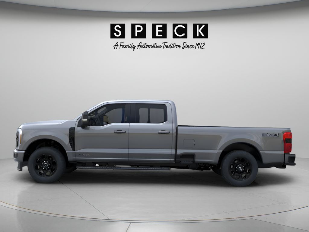 2026 Ford F-350 LARIAT 4WD Crew Cab 6.75' Box