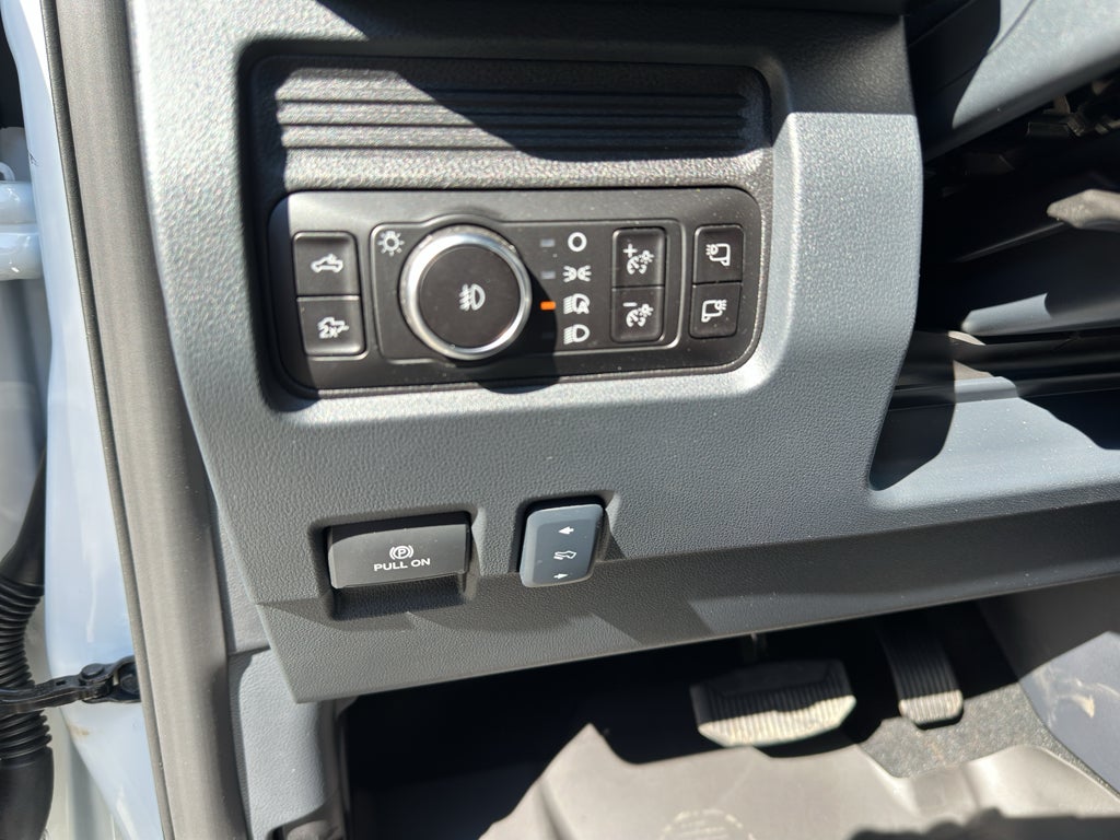 2026 Ford F-350 LARIAT 4WD Crew Cab 6.75' Box