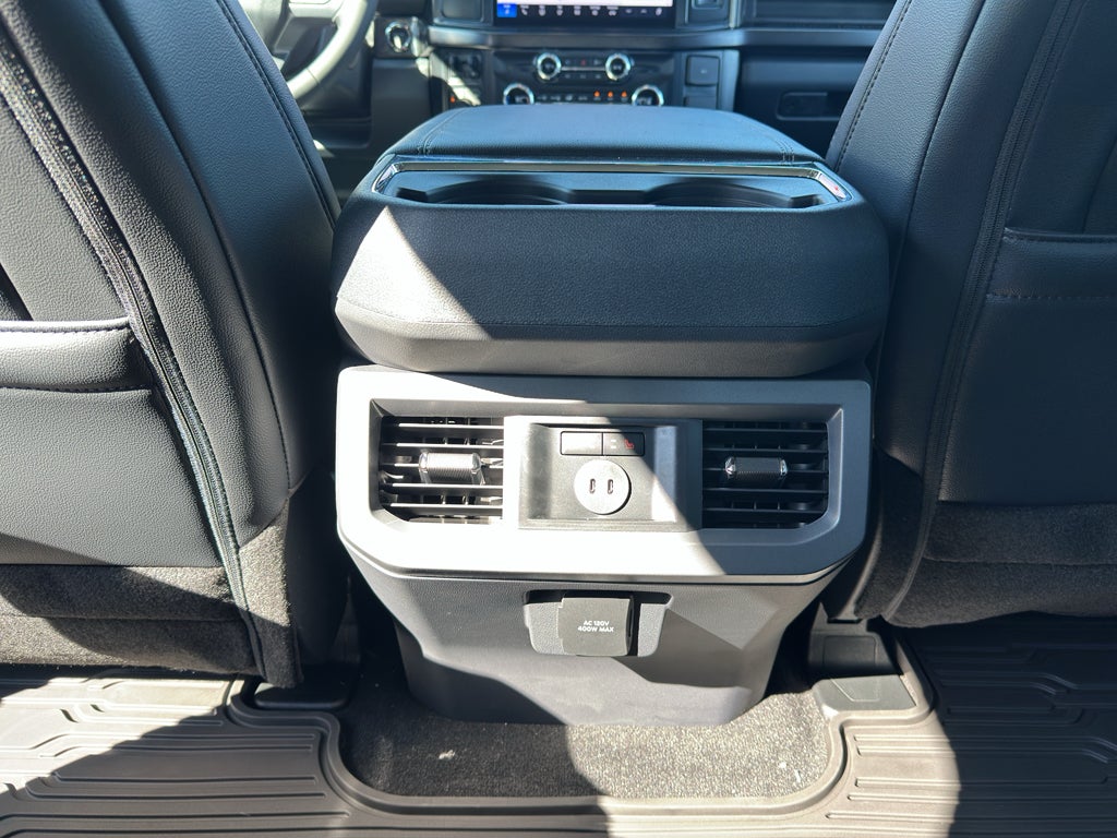 2026 Ford F-350 LARIAT 4WD Crew Cab 6.75' Box