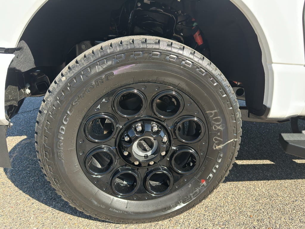 2026 Ford F-350 LARIAT 4WD Crew Cab 6.75' Box