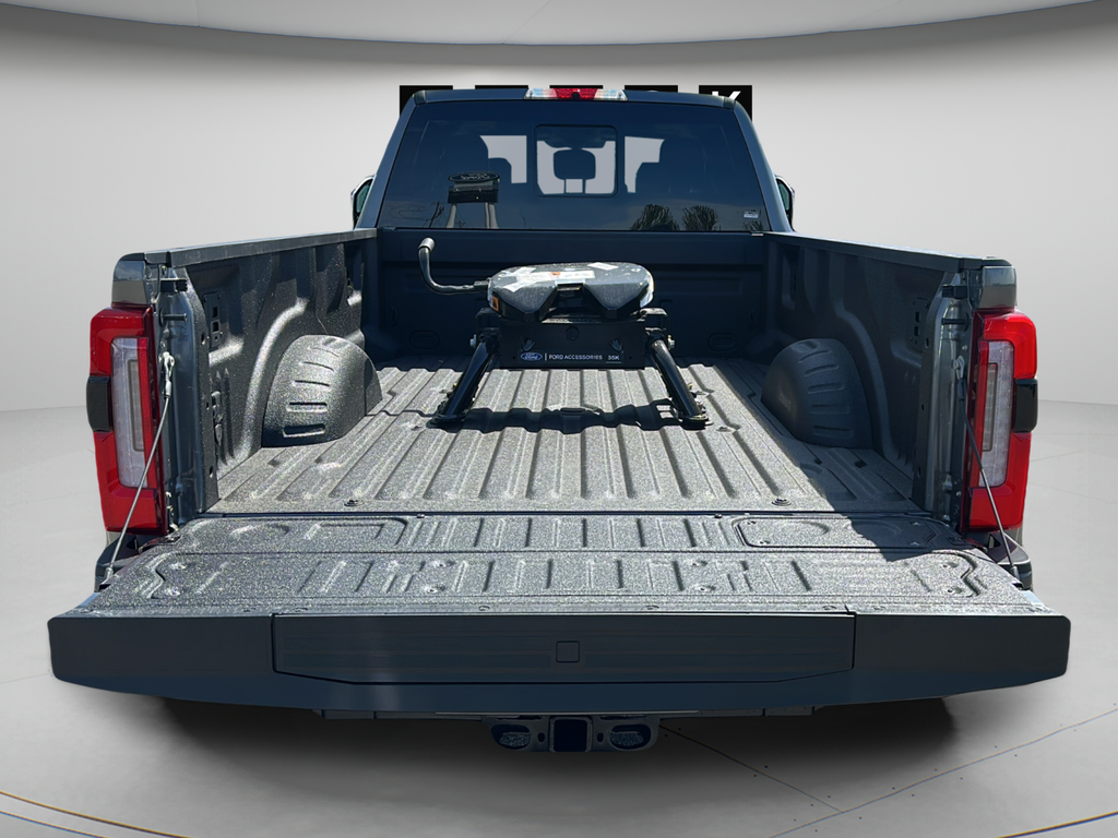 2026 Ford F-350SD Platinum DRW
