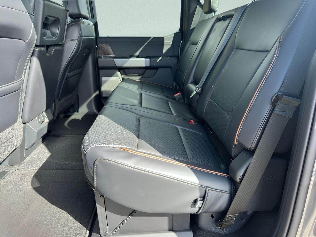 2025 Ford F-350 LARIAT