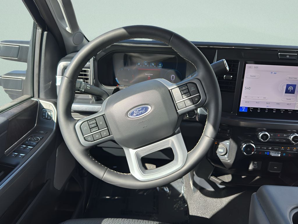 2025 Ford F-350 LARIAT