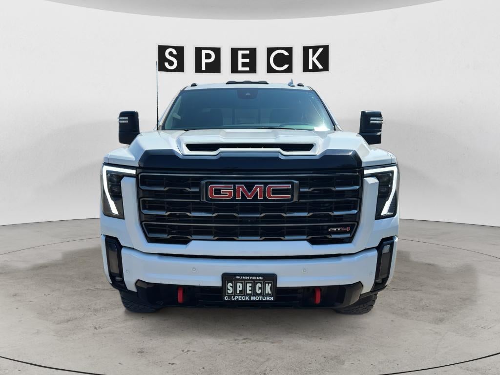 2024 GMC Sierra AT4