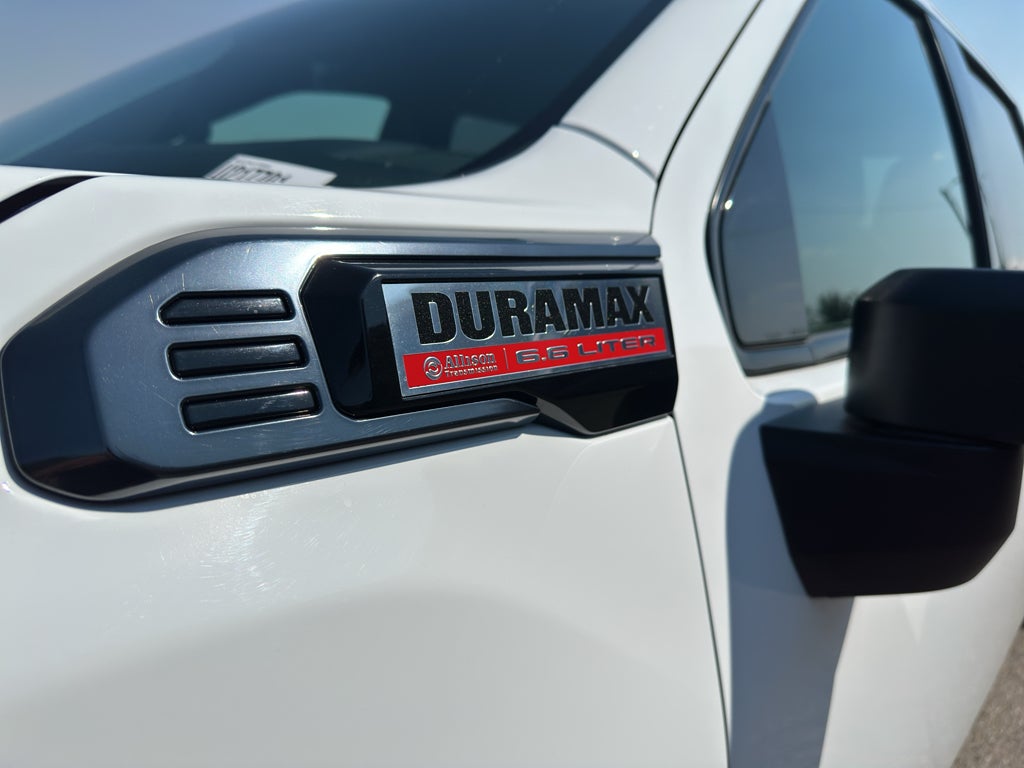 2024 GMC Sierra AT4