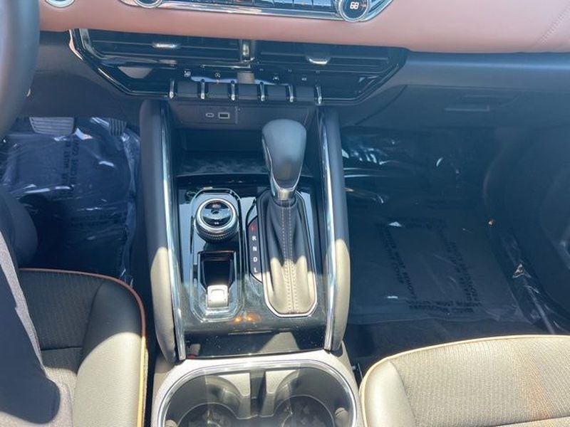 2025 GMC Canyon 4WD AT4