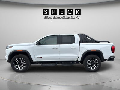 2025 GMC Canyon 4WD AT4