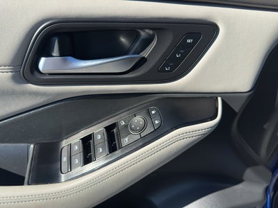 2022 Nissan Rogue SL