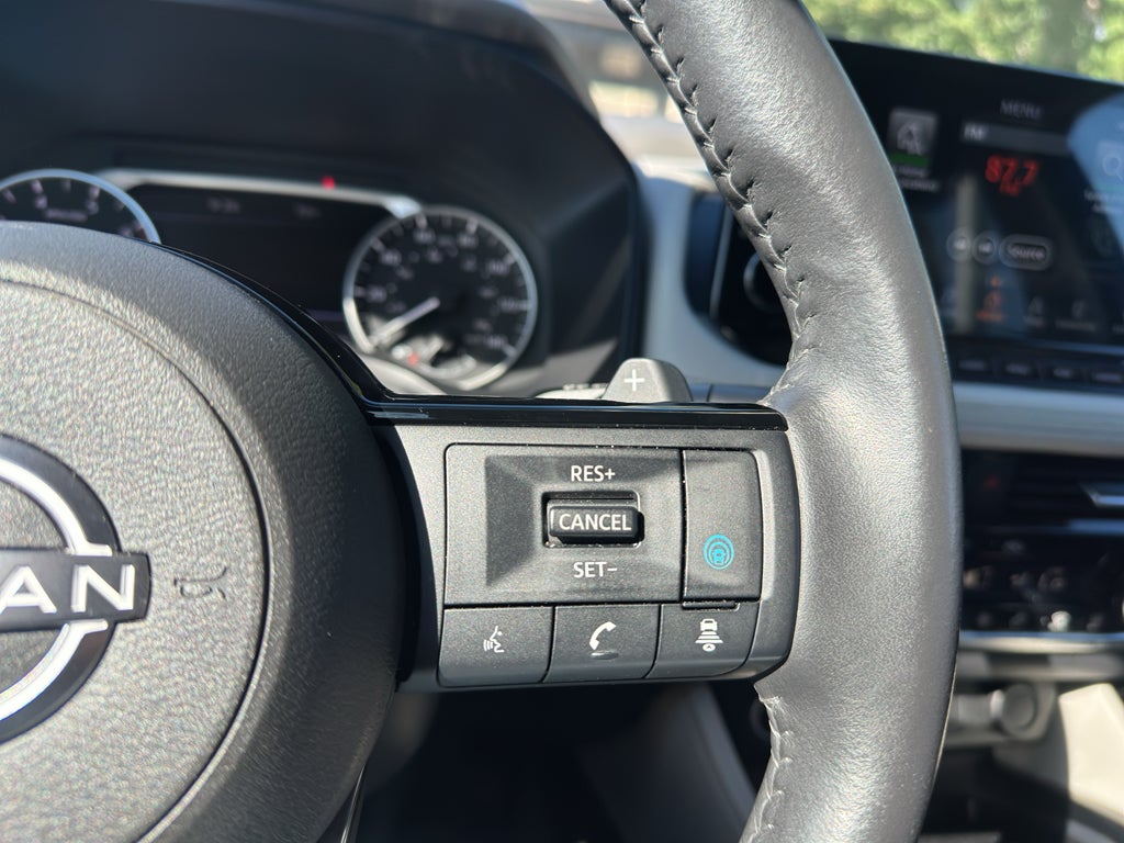 2022 Nissan Rogue SL