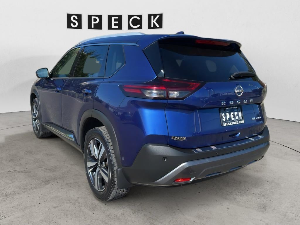 2022 Nissan Rogue SL