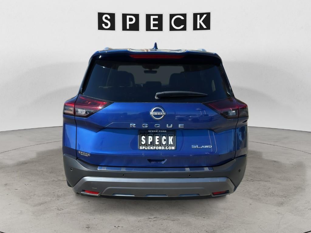 2022 Nissan Rogue SL