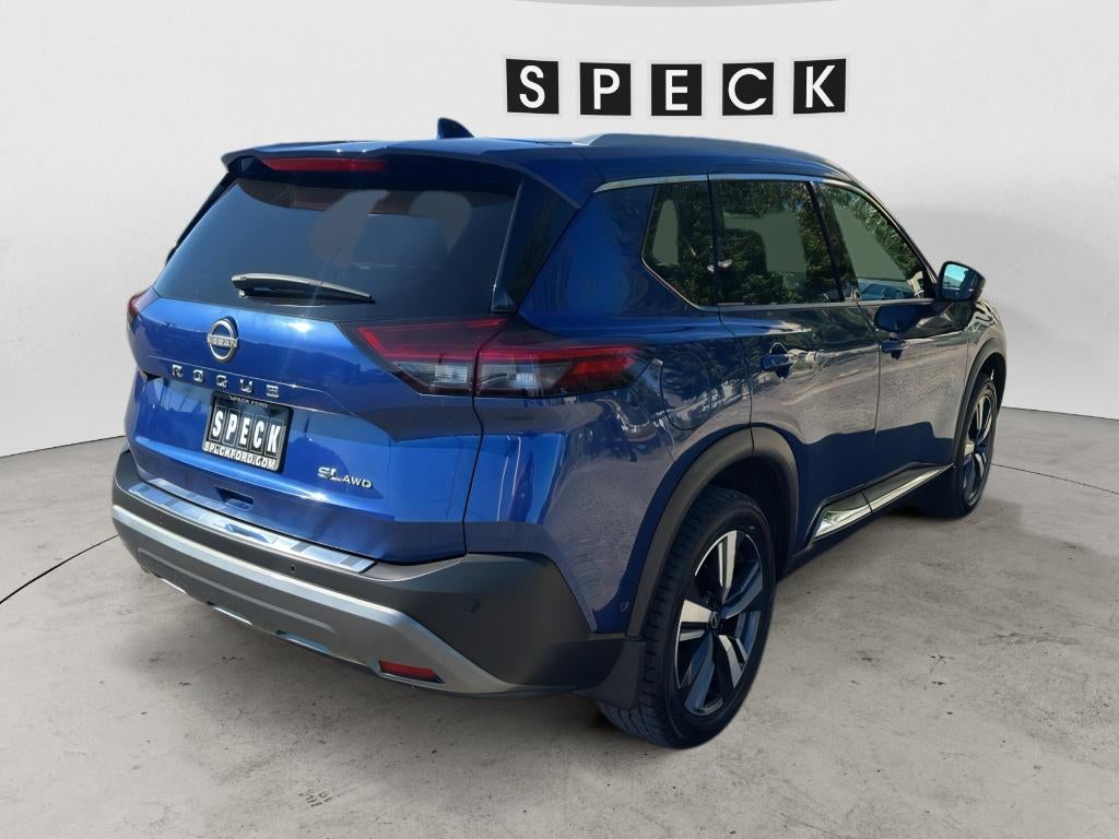 2022 Nissan Rogue SL
