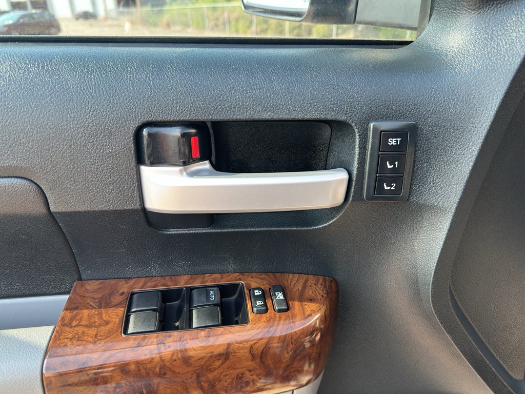 2011 Toyota Tundra LTD