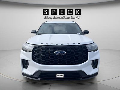 2025 Ford Explorer ST-Line