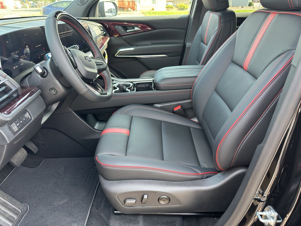 2027 Chevrolet Traverse RS