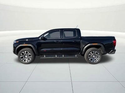 2023 GMC Canyon AT4