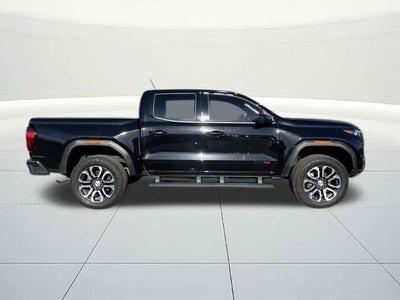 2023 GMC Canyon AT4