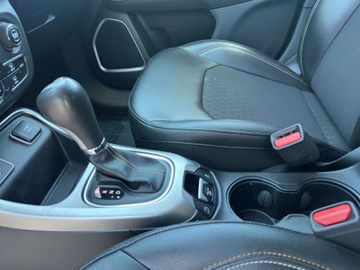2020 Jeep Compass Latitude w/Sun/Wheel Pkg