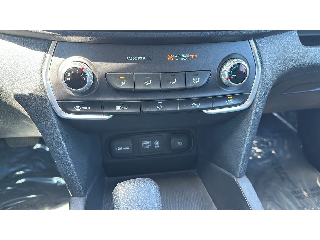 2020 Hyundai Santa Fe SE
