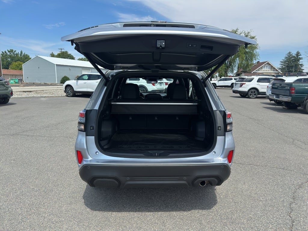 2025 Subaru Forester Touring Hybrid