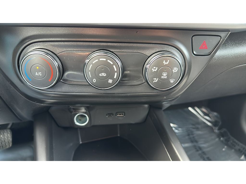 2025 Chevrolet Trax LS
